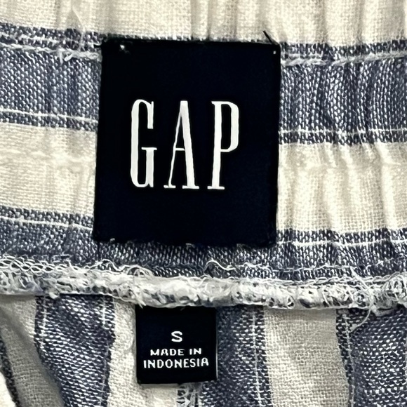 GAP Pull-on Linen Blend Pull-on Shorts. S. Vertical Stripes Exc. Cond. CUTE - Picture 3 of 4